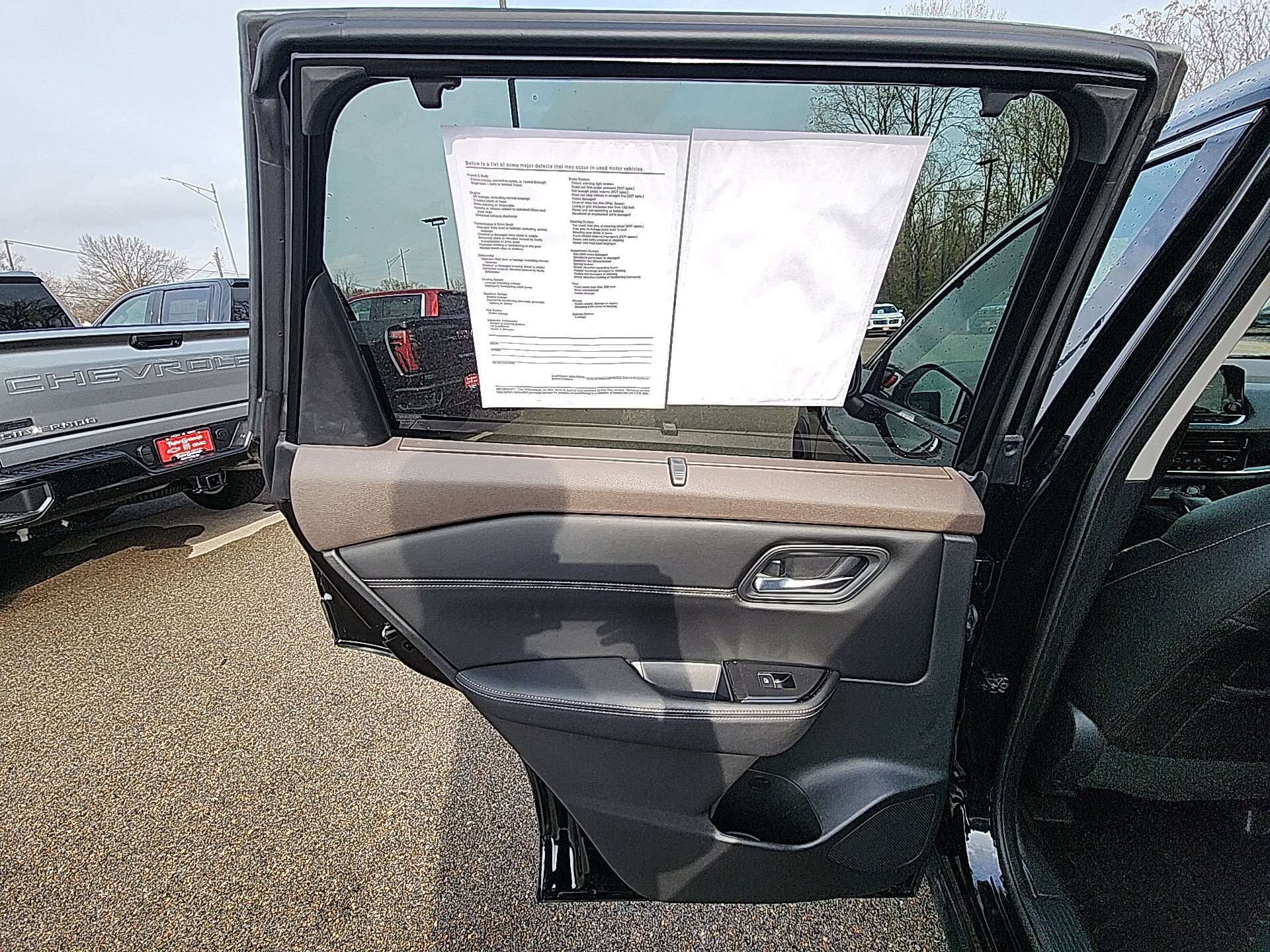 Used 2022 Nissan Rogue SL w/ SL Premium Package image 27