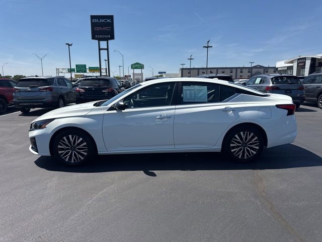Used 2025 Nissan Altima 2.5 SV FWD image 6