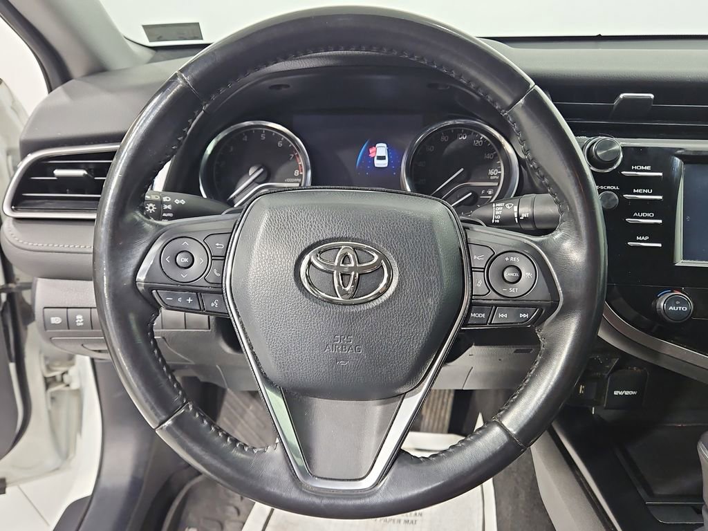 Used 2020 Toyota Camry SE image 14