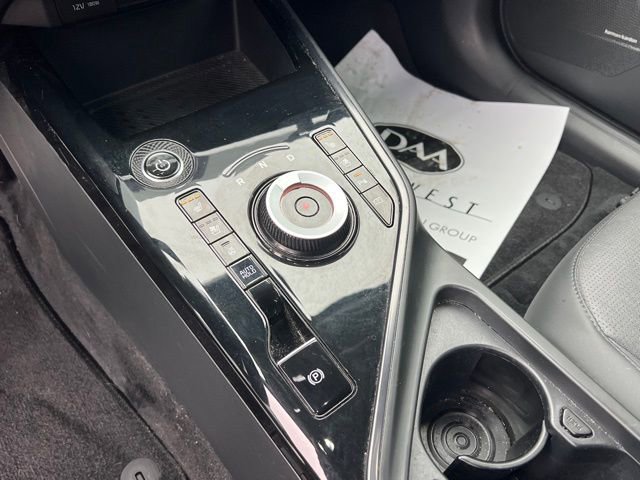 Certified 2023 Kia Niro Wave w/ Wave Preserve Package image 17