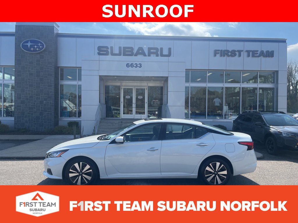 Used 2022 Nissan Altima 2.5 SL image 1