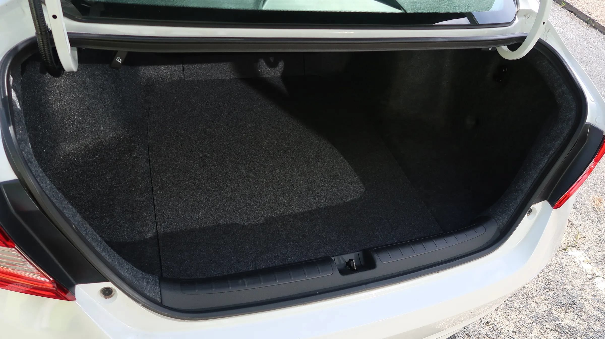 Used 2021 Honda Accord EX-L image 18
