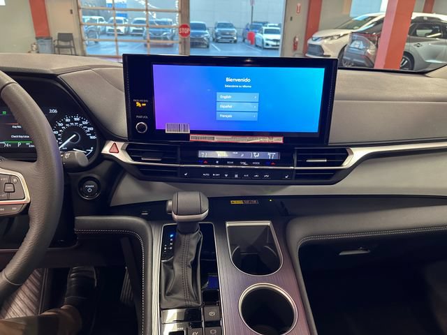 Certified 2025 Toyota Sienna XLE w/ XLE Plus Package AWD/4WD image 22