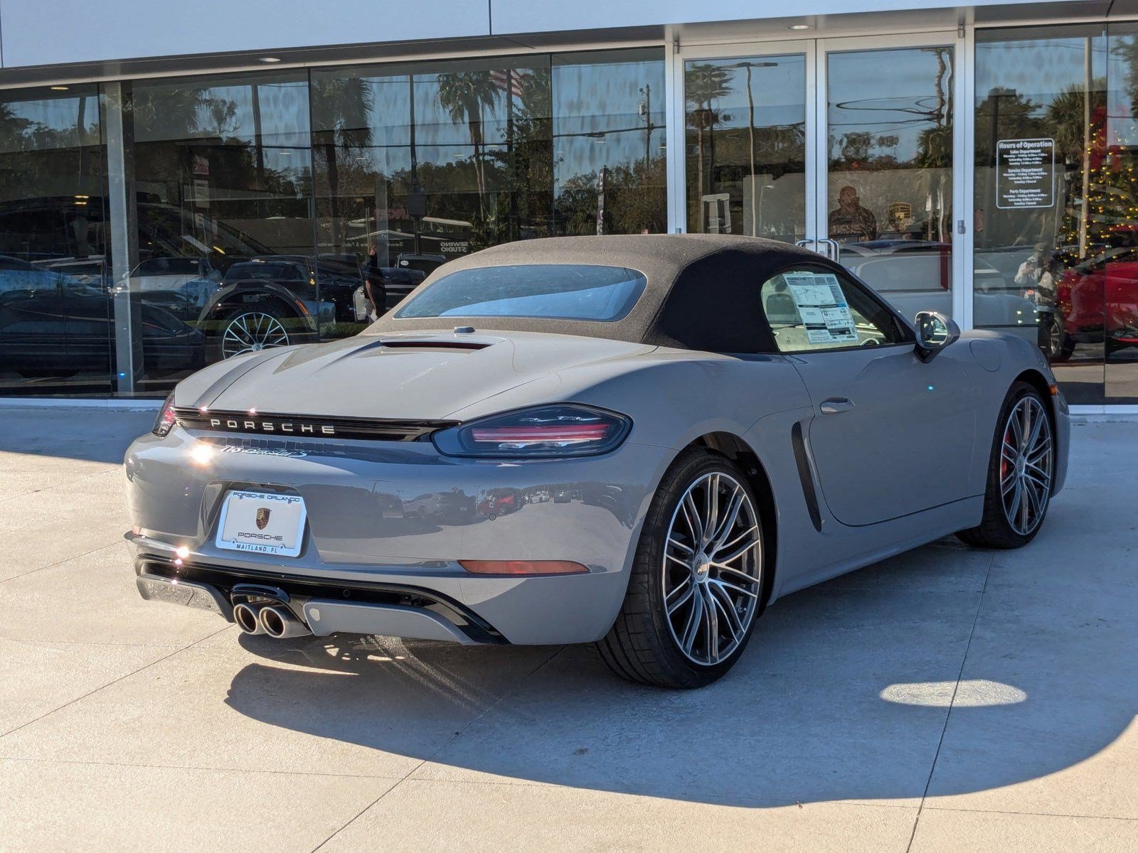 New 2025 Porsche 718 Boxster S image 10