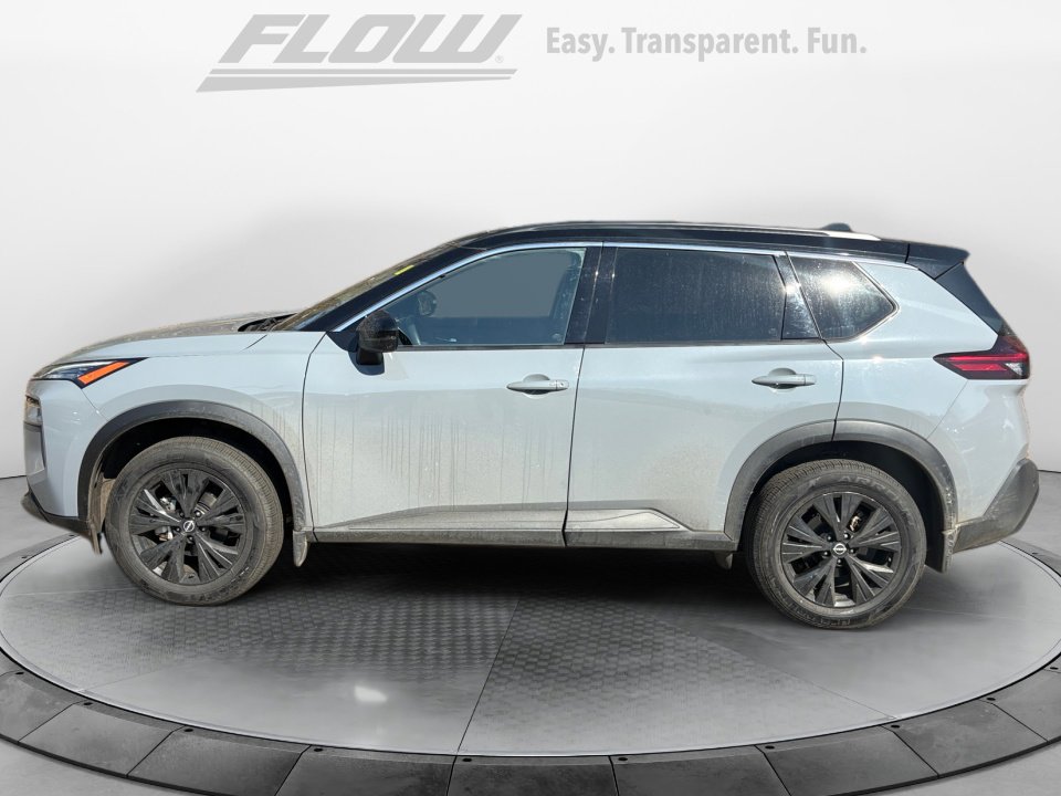 Used 2023 Nissan Rogue SV w/ SV Premium Package image 5