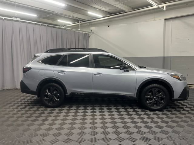 Used 2022 Subaru Outback Onyx Edition XT w/ Popular Package #2 image 3