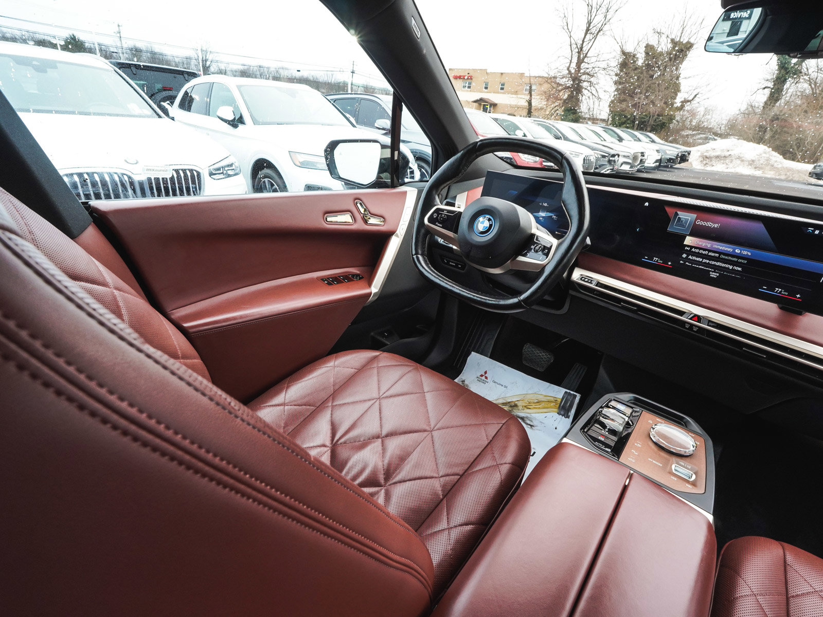 Used 2023 BMW iX xDrive50 w/ Premium Package AWD/4WD image 40