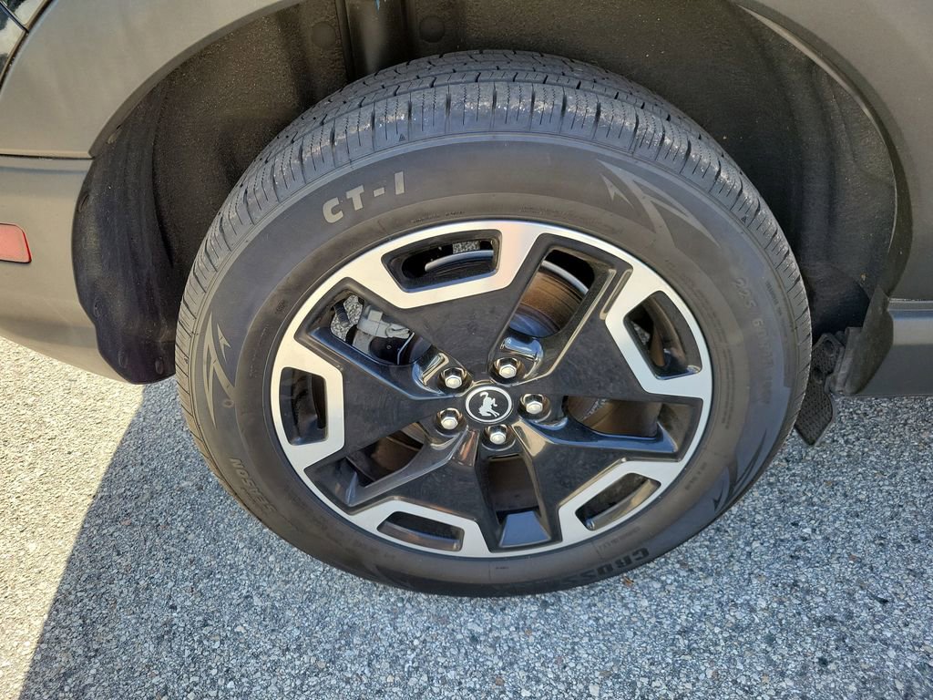 Used 2021 Ford Bronco Sport Outer Banks w/ Outer Banks Package AWD/4WD image 7