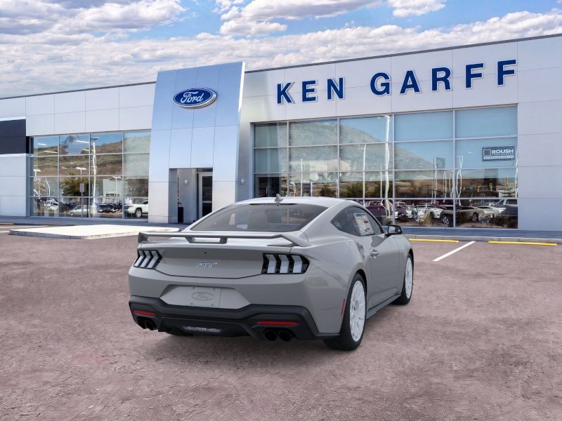 New 2026 Ford Mustang GT Premium w/ GT Performance Package RWD image 9
