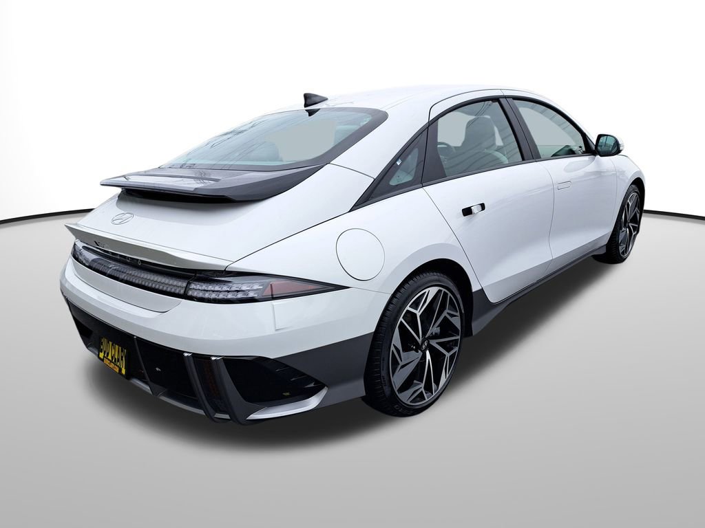 New 2025 Hyundai Ioniq 6 SEL image 6