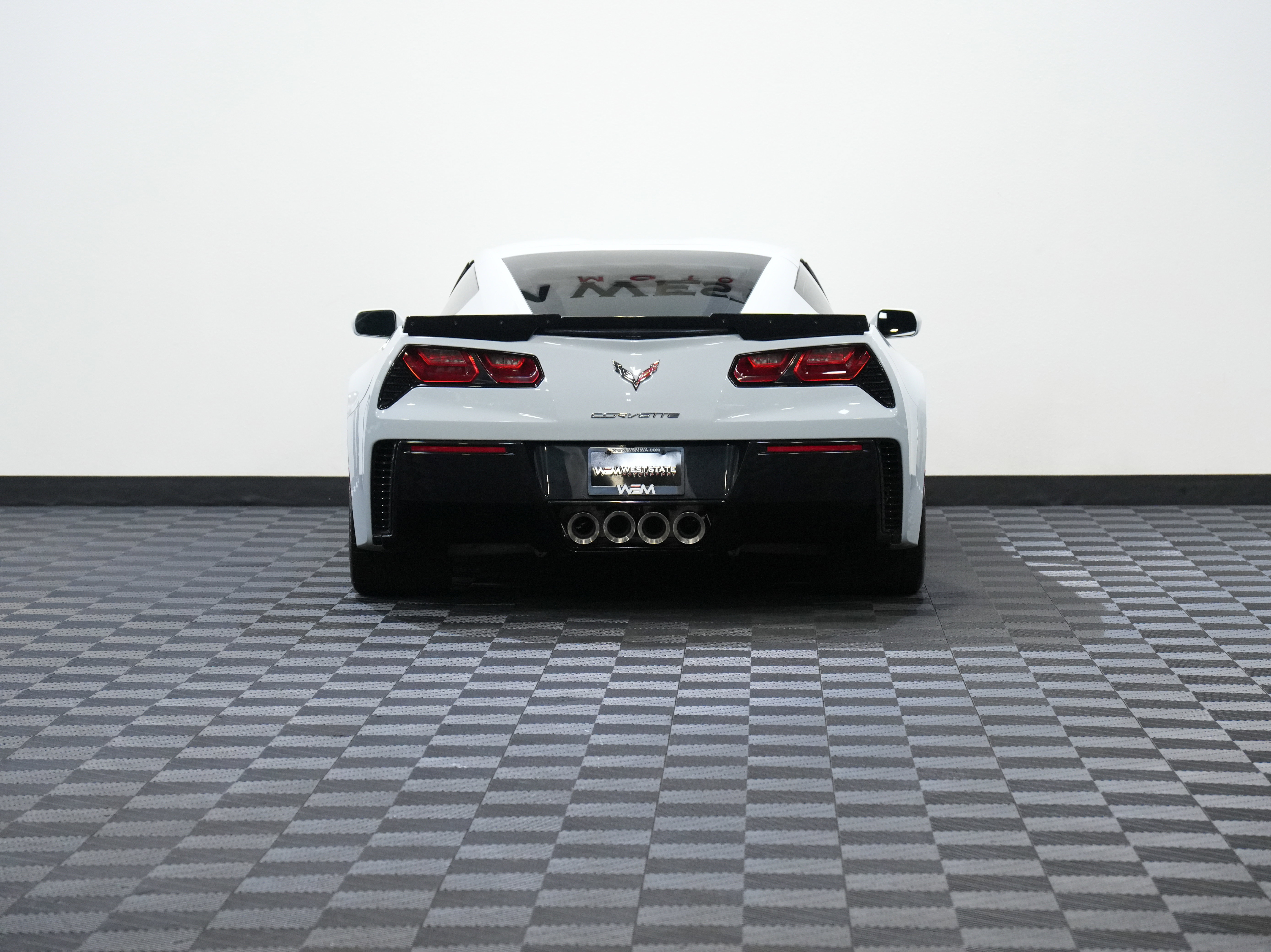 Used 2018 Chevrolet Corvette Grand Sport RWD image 7