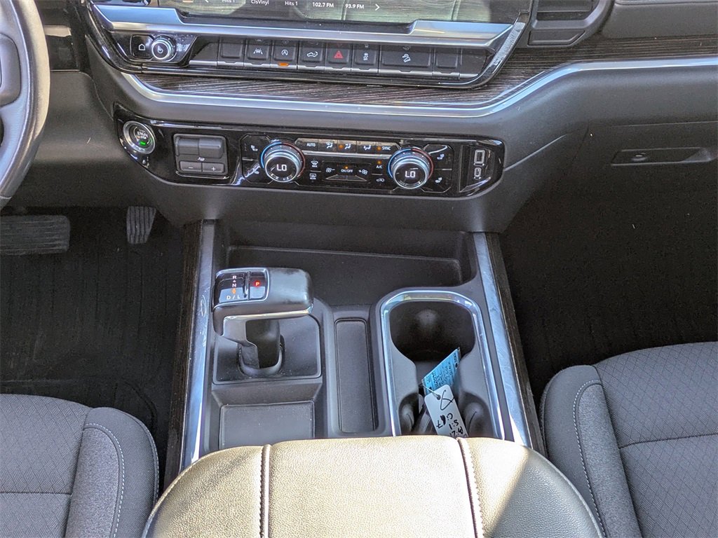 Used 2023 GMC Sierra 1500 Elevation w/ LPO, Elevation Black Package image 18