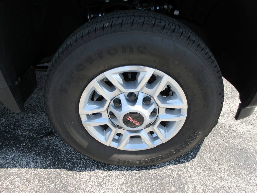 Certified 2026 GMC Sierra 2500 SLE w/ SLE Convenience Package AWD/4WD image 10