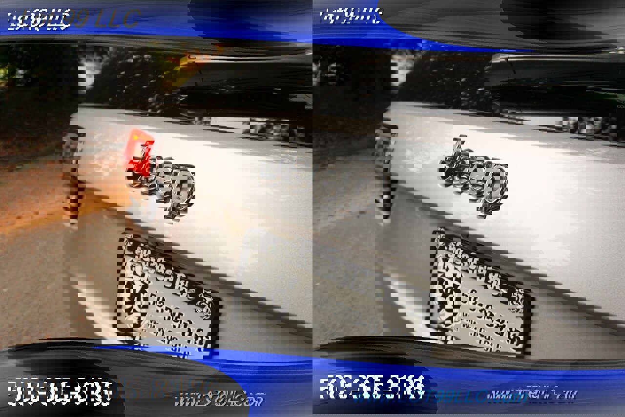 Used 2017 Jeep Grand Cherokee SRT image 33