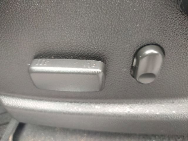 Used 2020 Chevrolet Colorado ZR2 image 33