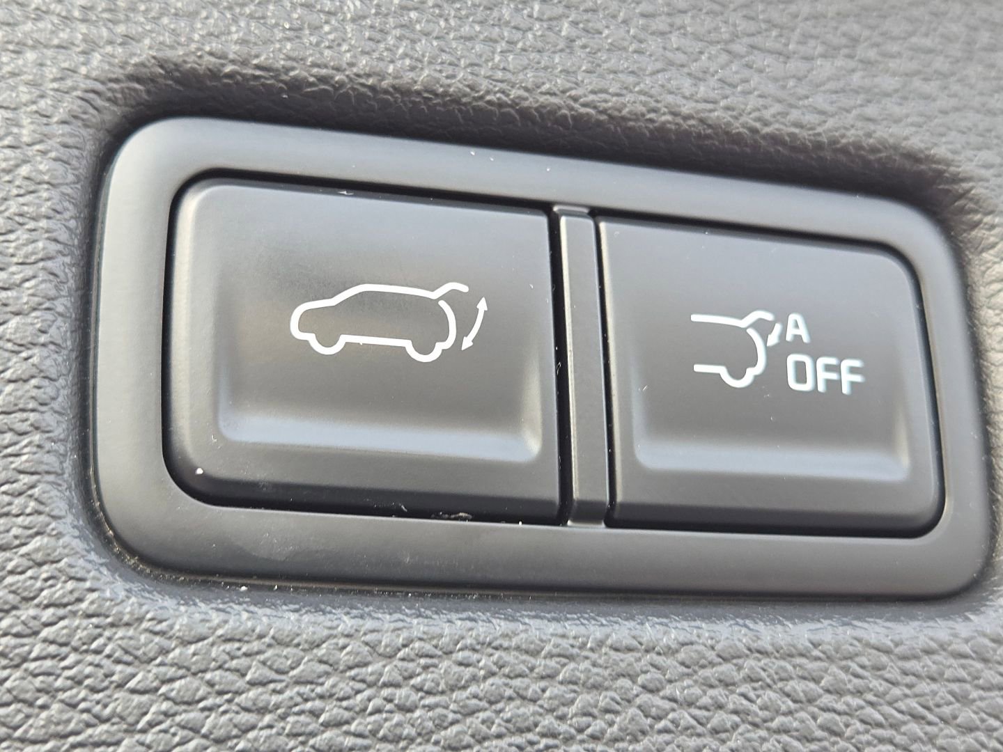 Used 2025 Kia Telluride S image 19