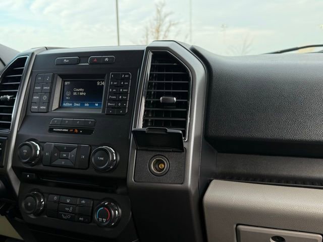 Used 2017 Ford F150 XLT w/ XTR Package image 26