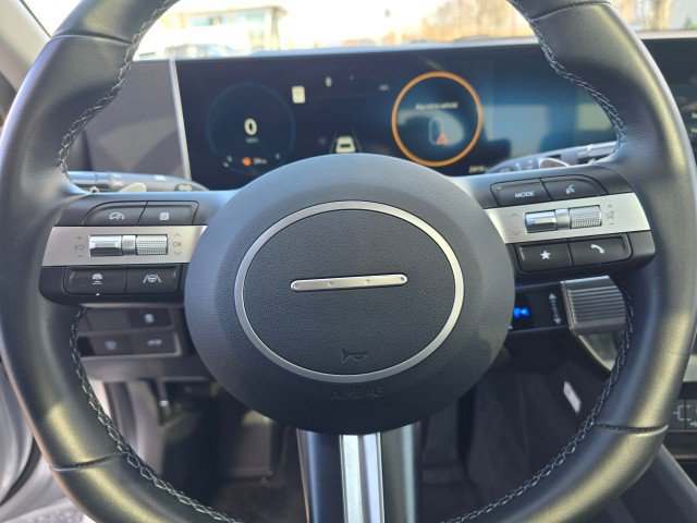 Used 2025 Hyundai Sonata SEL FWD image 29