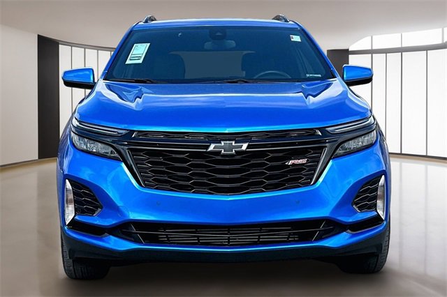 Used 2024 Chevrolet Equinox RS image 2