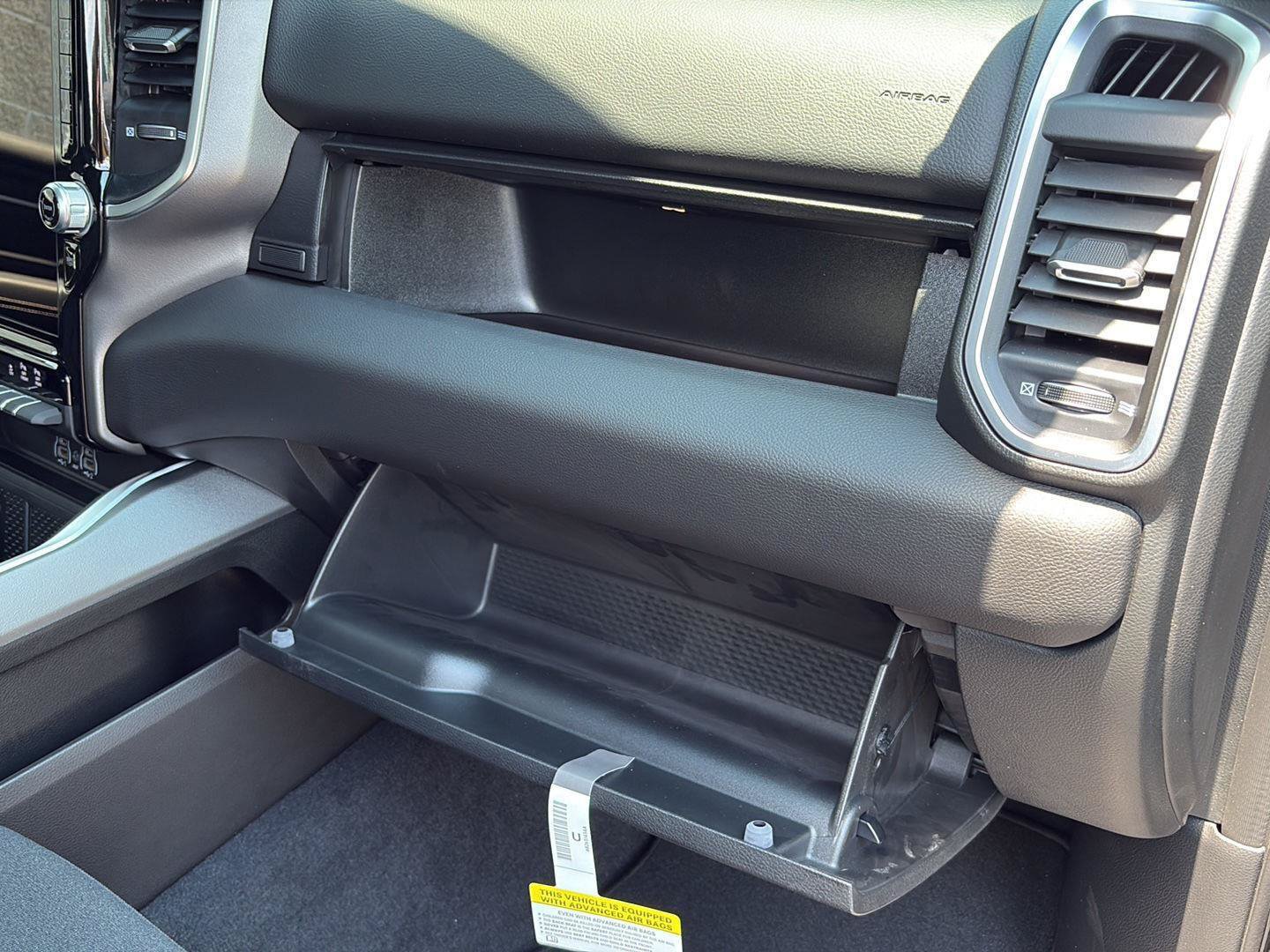 New 2026 RAM 1500 Big Horn AWD/4WD image 28