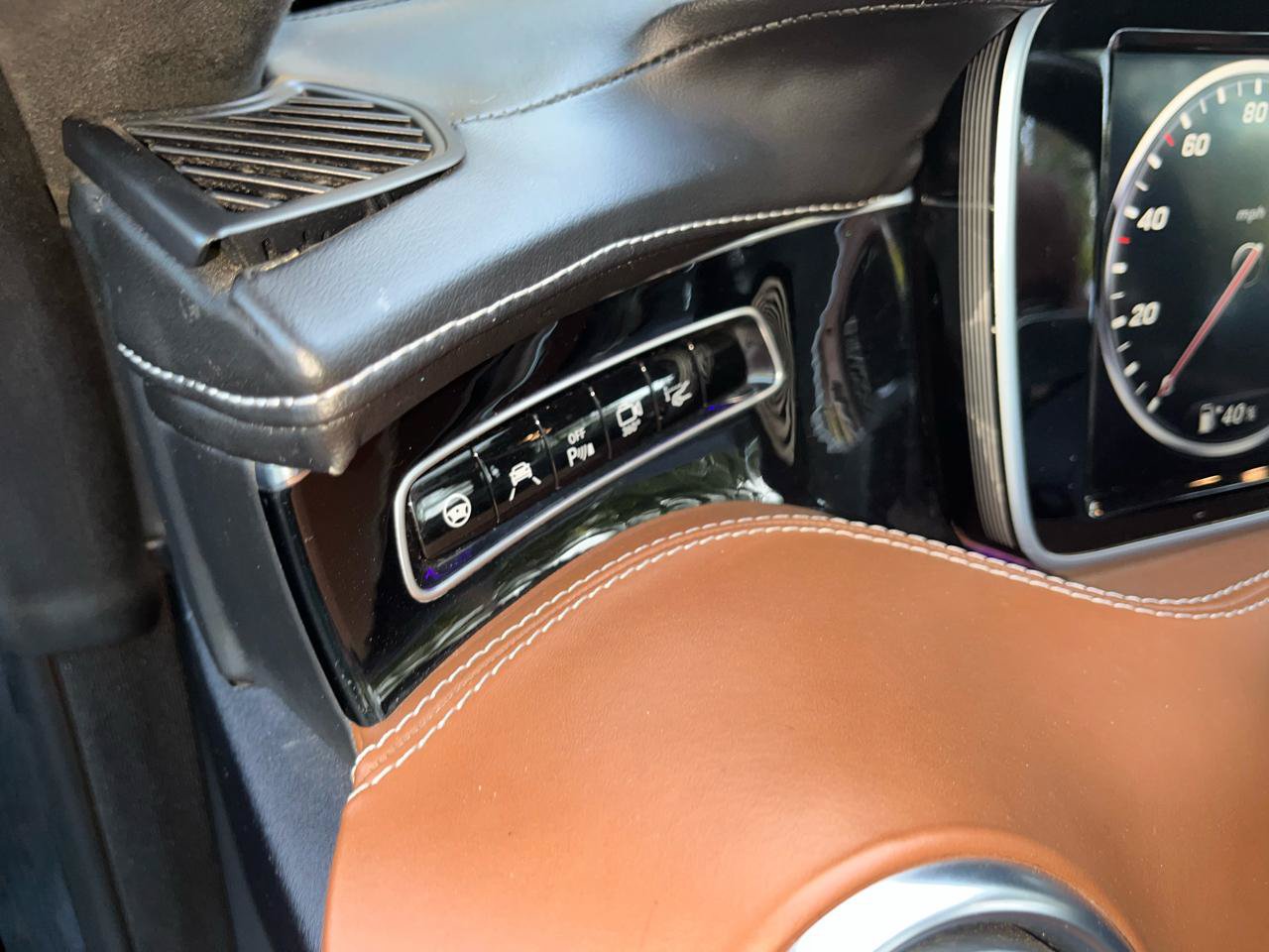 Used 2017 Mercedes-Benz S 550 Cabriolet image 33