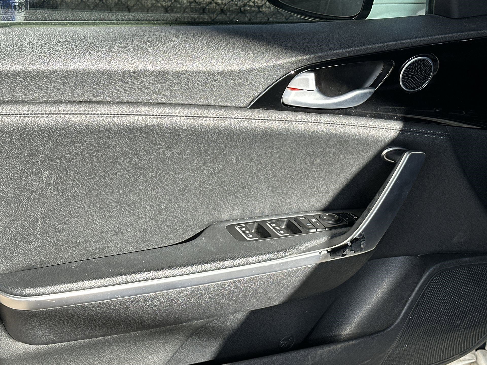 Used 2019 Kia Stinger image 29