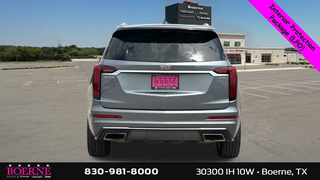 Used 2021 Cadillac XT6 Premium Luxury image 7