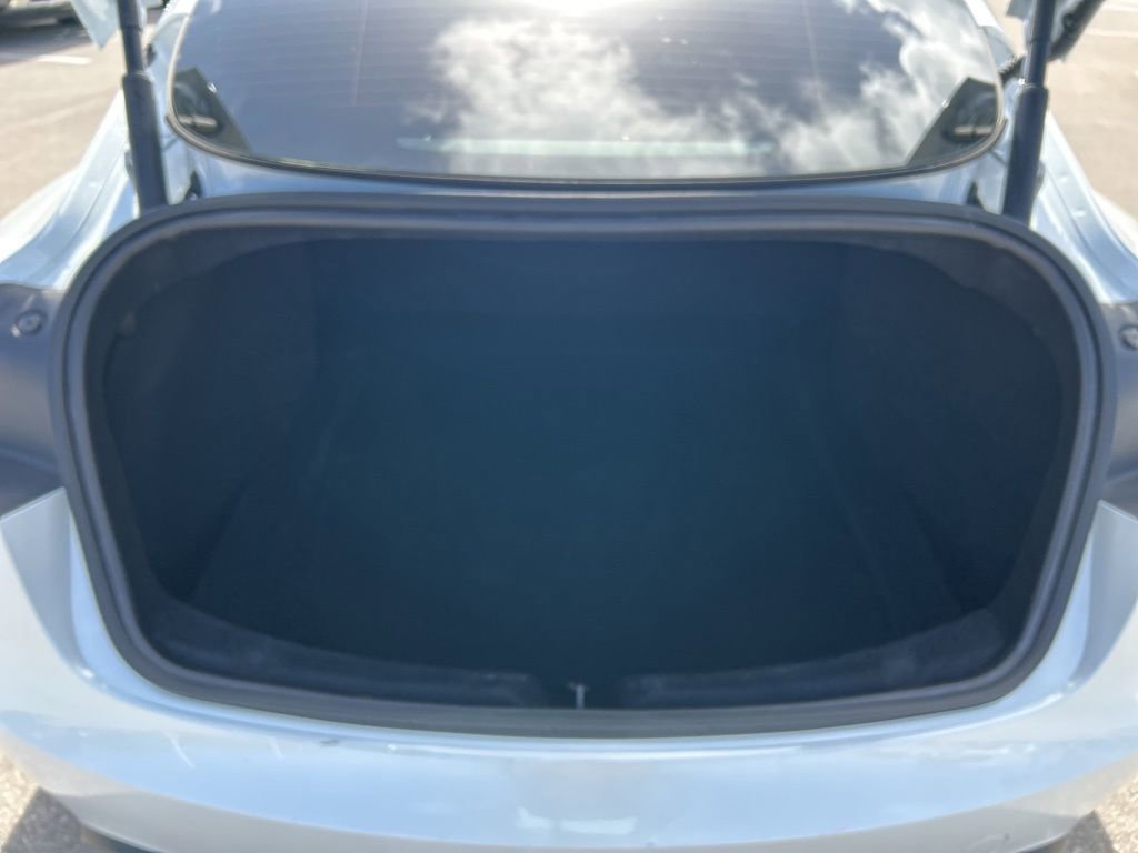 Used 2024 Tesla Model 3 Standard Range image 45