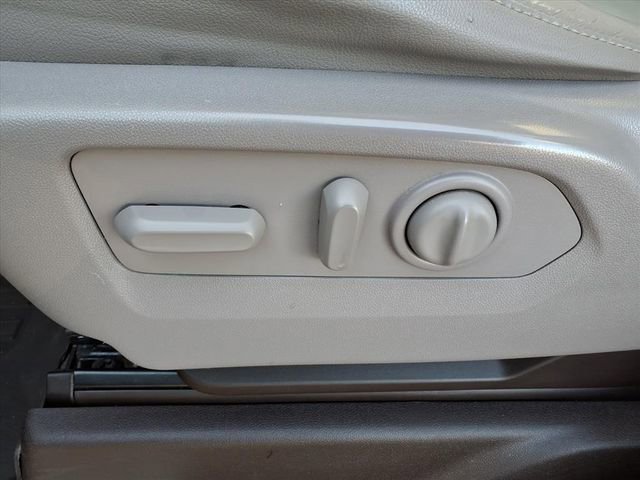 Used 2020 GMC Sierra 1500 SLT w/ SLT Premium Plus Package image 17