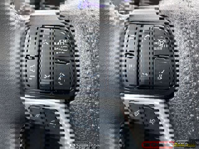 Used 2019 Toyota Highlander Limited image 19