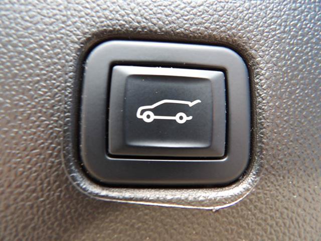 Certified 2022 Chevrolet Blazer LT AWD/4WD image 41