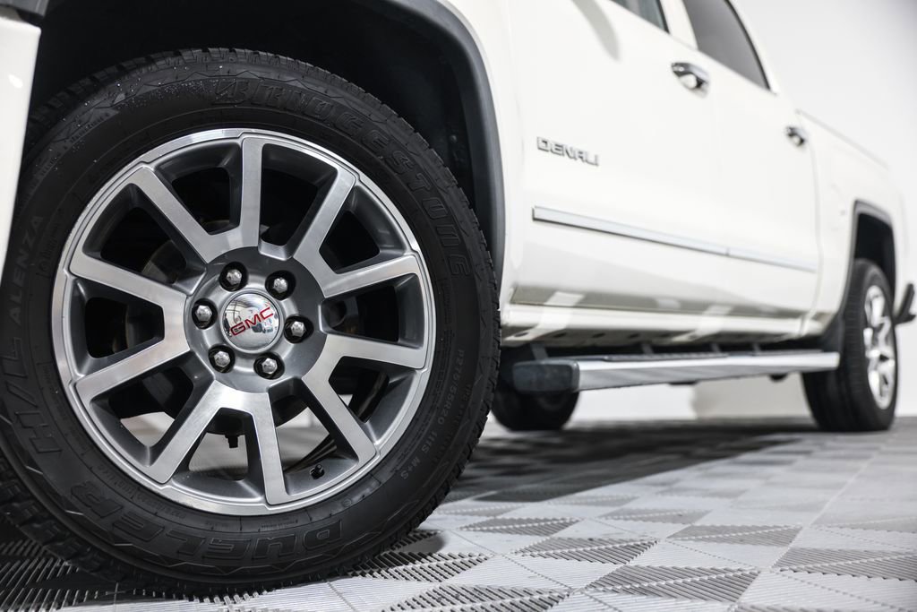 Used 2015 GMC Sierra 1500 Denali w/ Driver Alert Package image 11