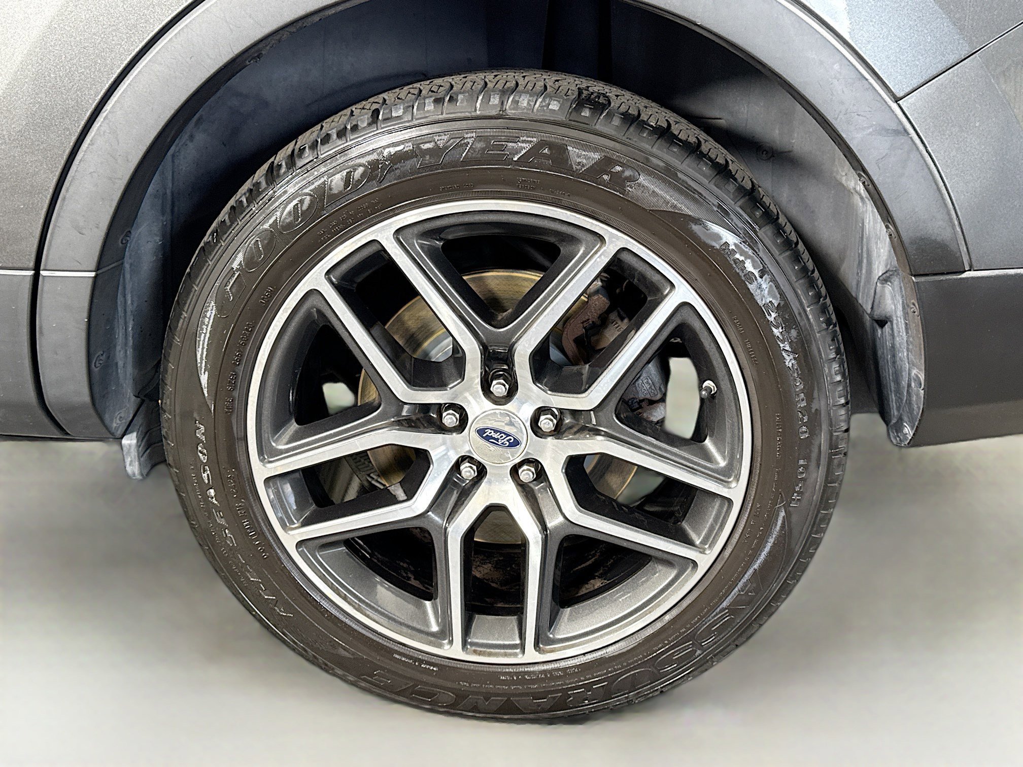 Used 2017 Ford Explorer Sport AWD/4WD image 37