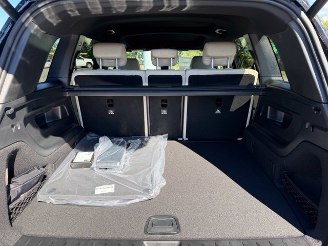 New 2026 Mercedes-Benz GLB 250 4MATIC image 11