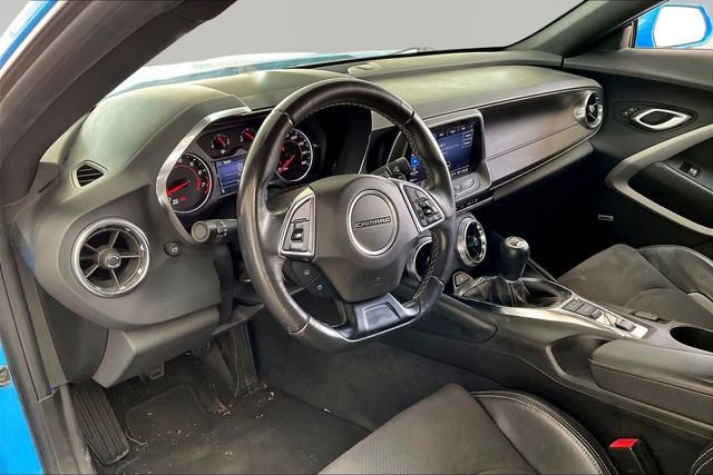 Used 2022 Chevrolet Camaro LT w/ RS Package image 12