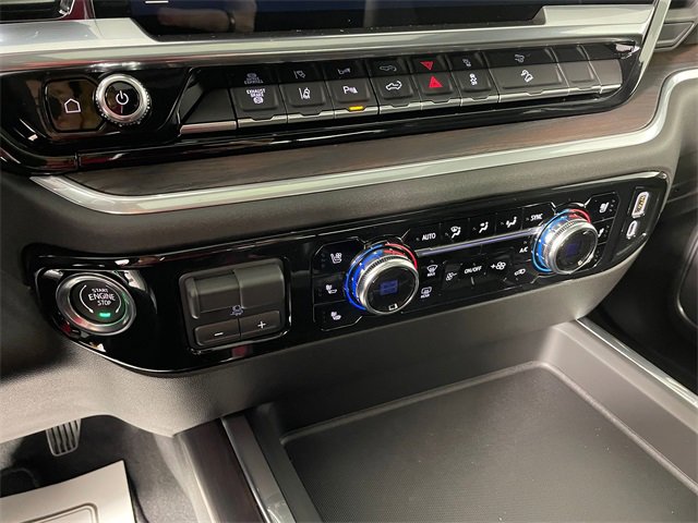 New 2026 GMC Sierra 3500 SLT w/ SLT Premium Package image 6