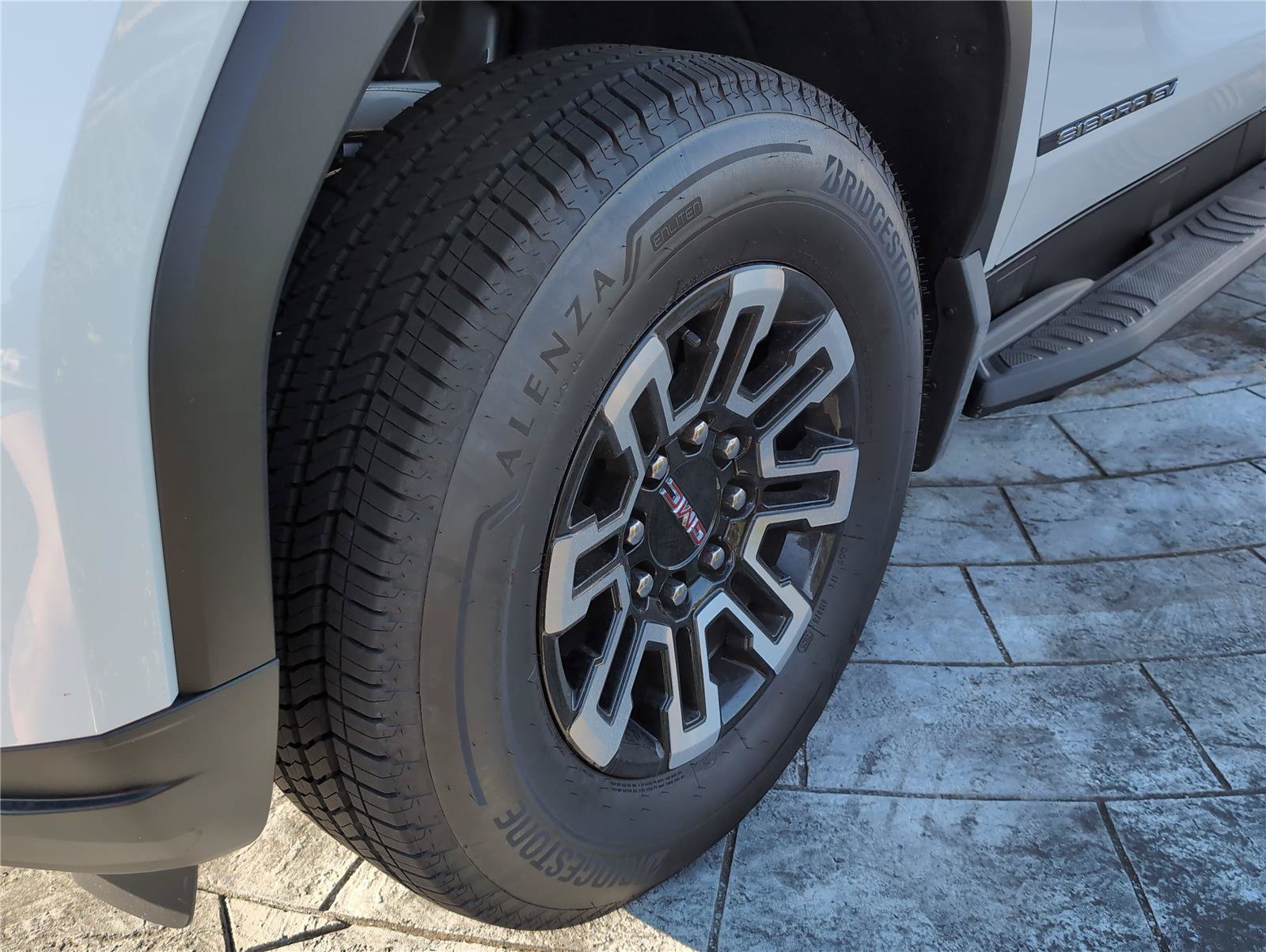 New 2026 GMC Sierra EV Elevation AWD/4WD image 28