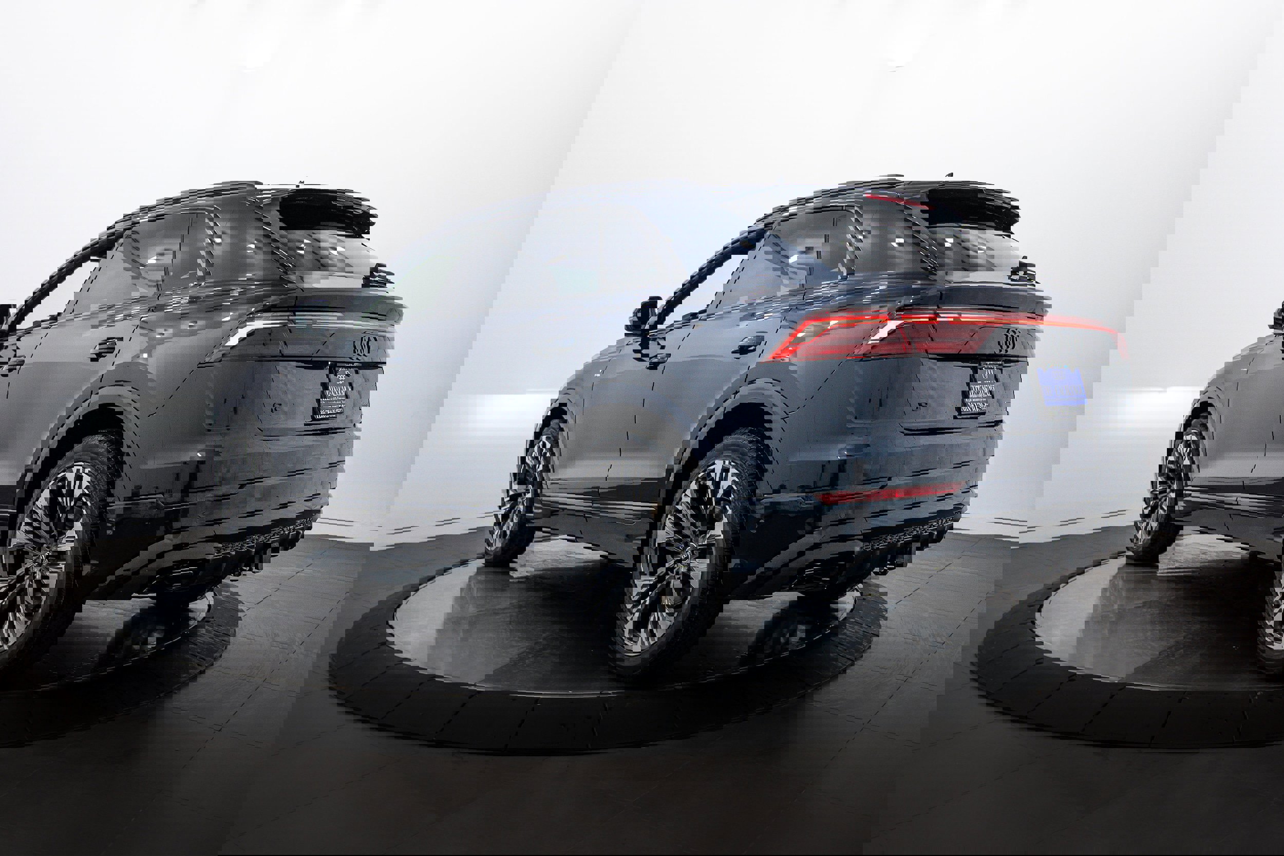 New 2026 Audi Q8 Premium Plus image 5