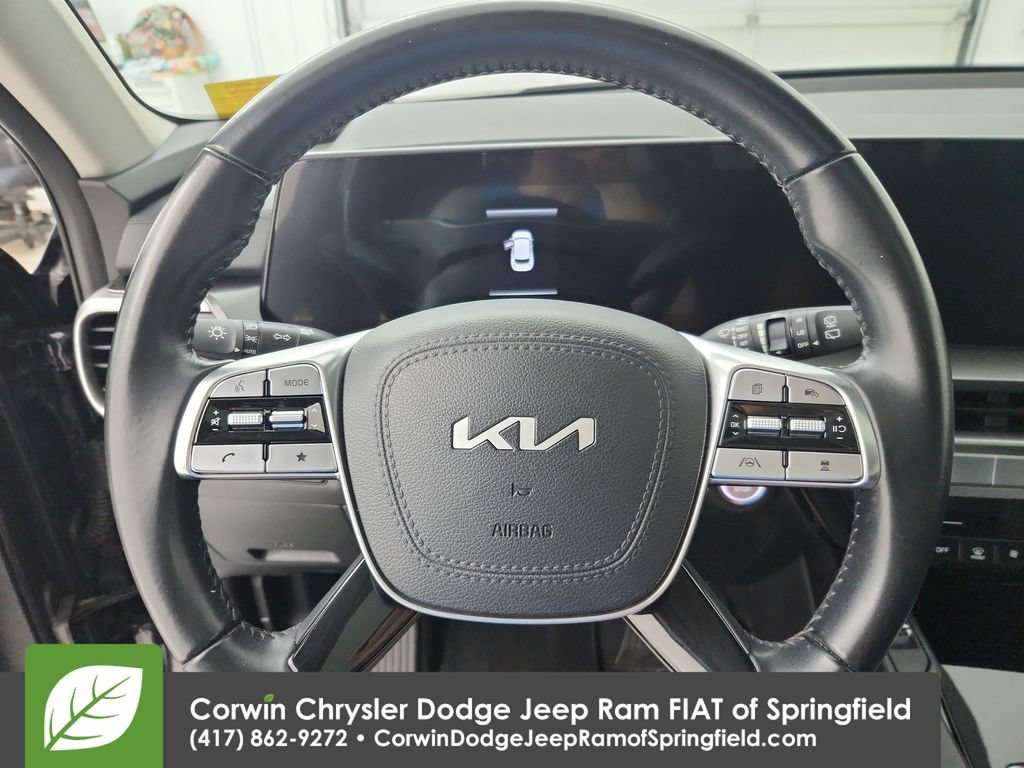 Used 2025 Kia Telluride S AWD/4WD image 21