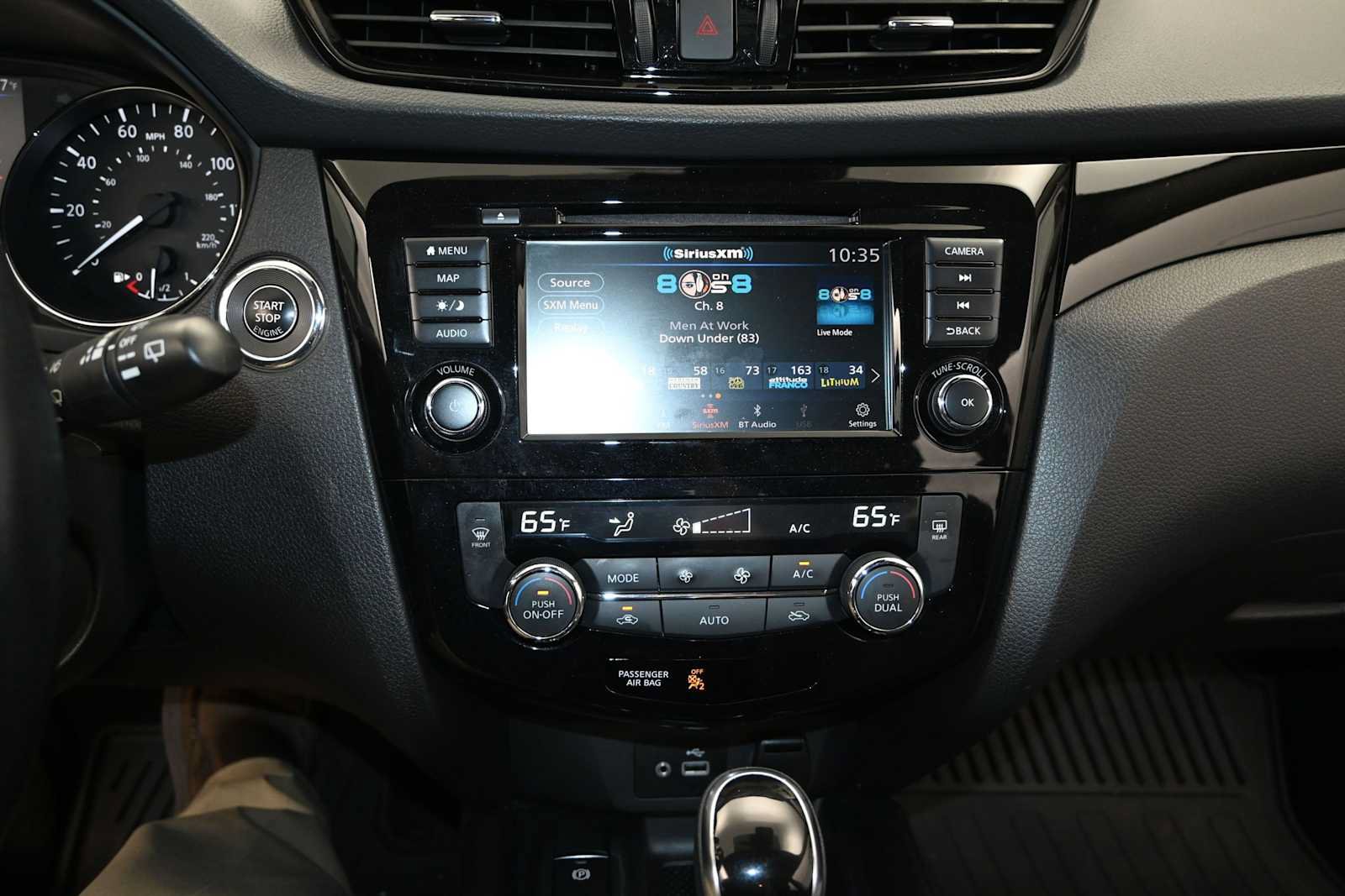 Used 2022 Nissan Rogue Sport SL AWD/4WD image 19