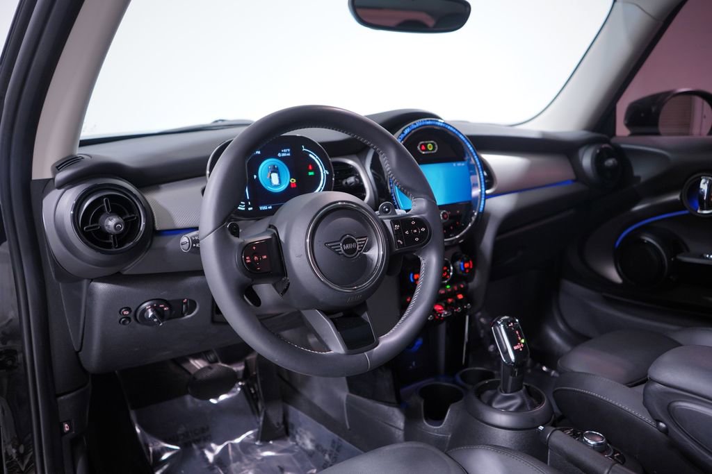 Used 2023 MINI Cooper S image 6