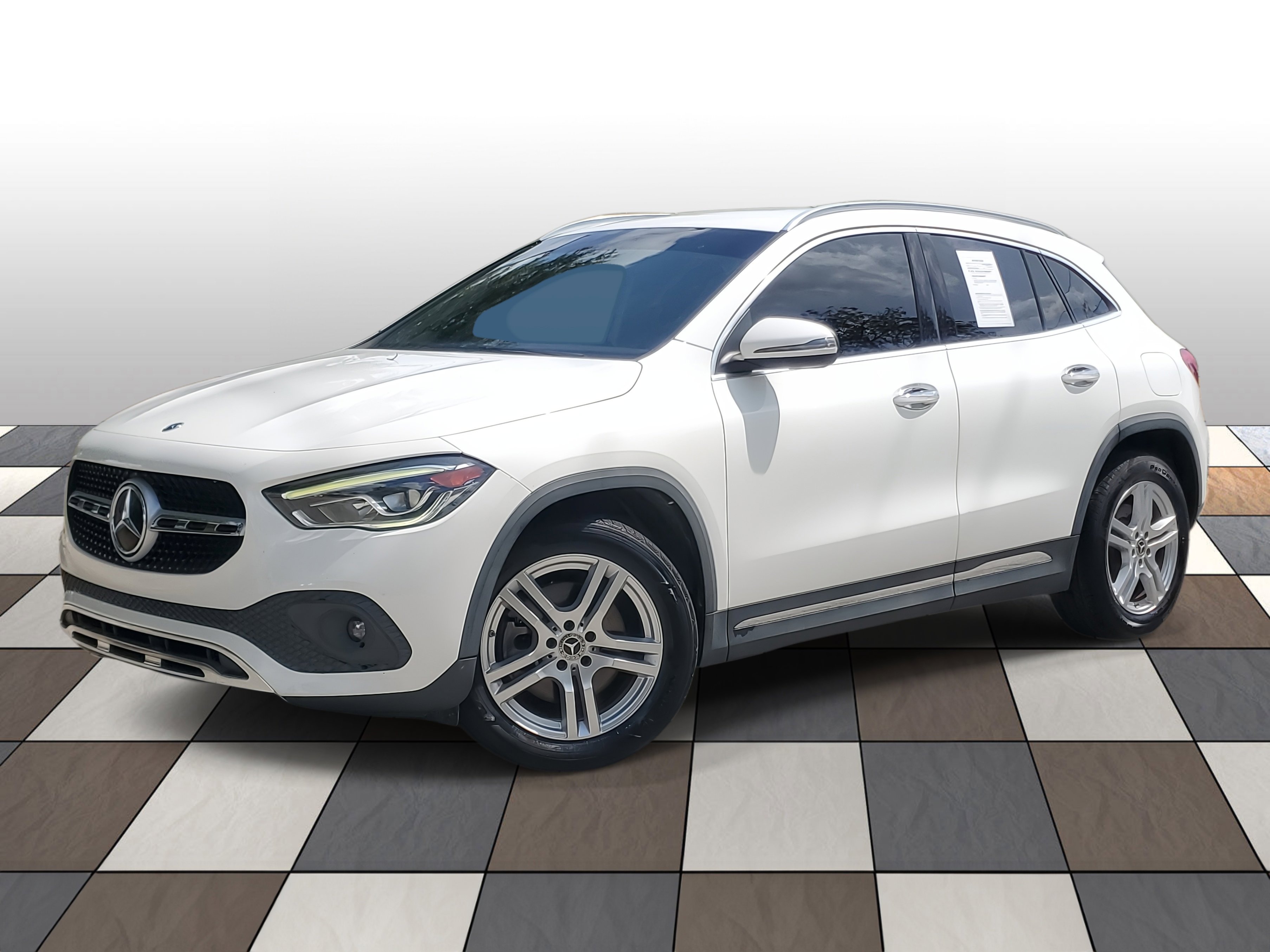 Used 2021 Mercedes-Benz GLA 250 w/ Premium Package