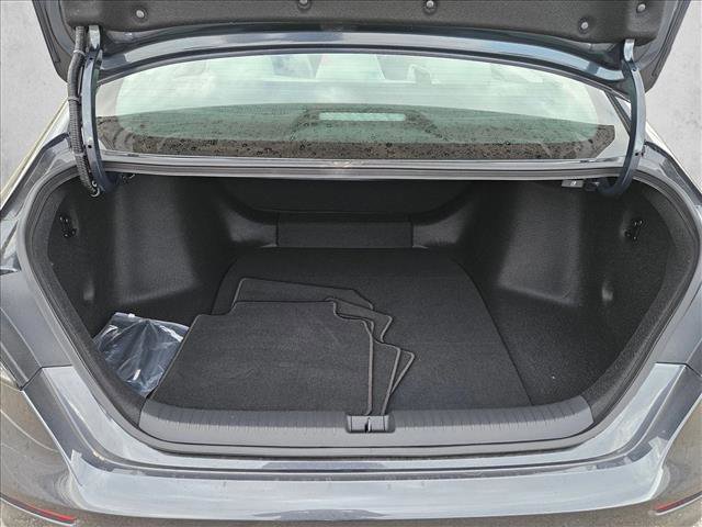 Used 2024 Honda Accord LX image 6