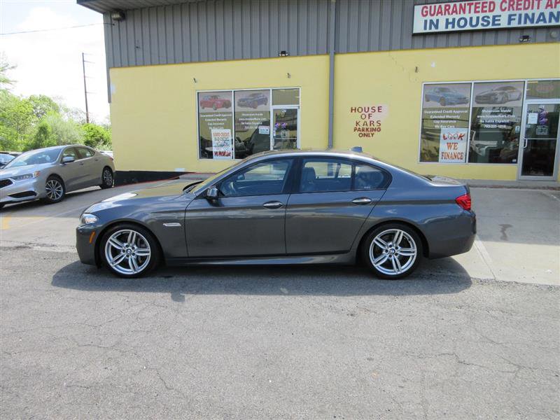 Used 2016 BMW 550i Sedan RWD image 2