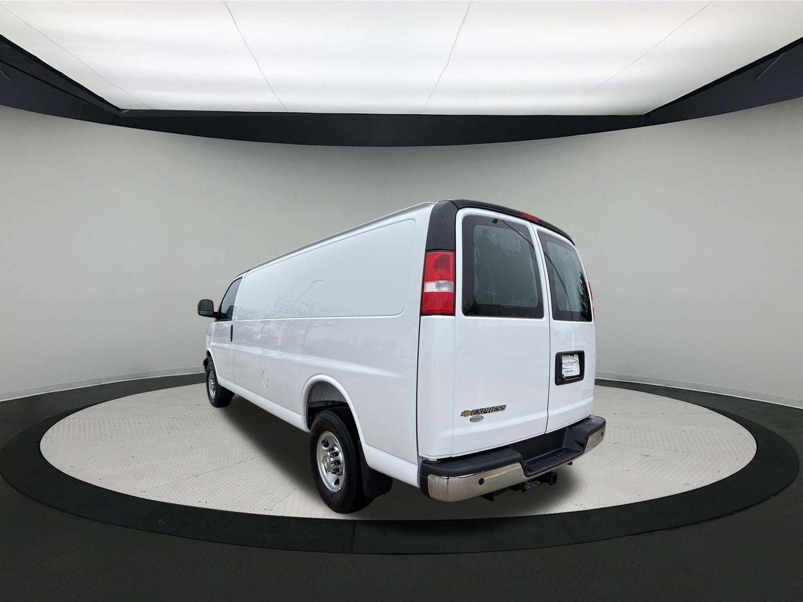 New 2026 Chevrolet Express 2500 Extended w/ Driver Convenience Package image 3