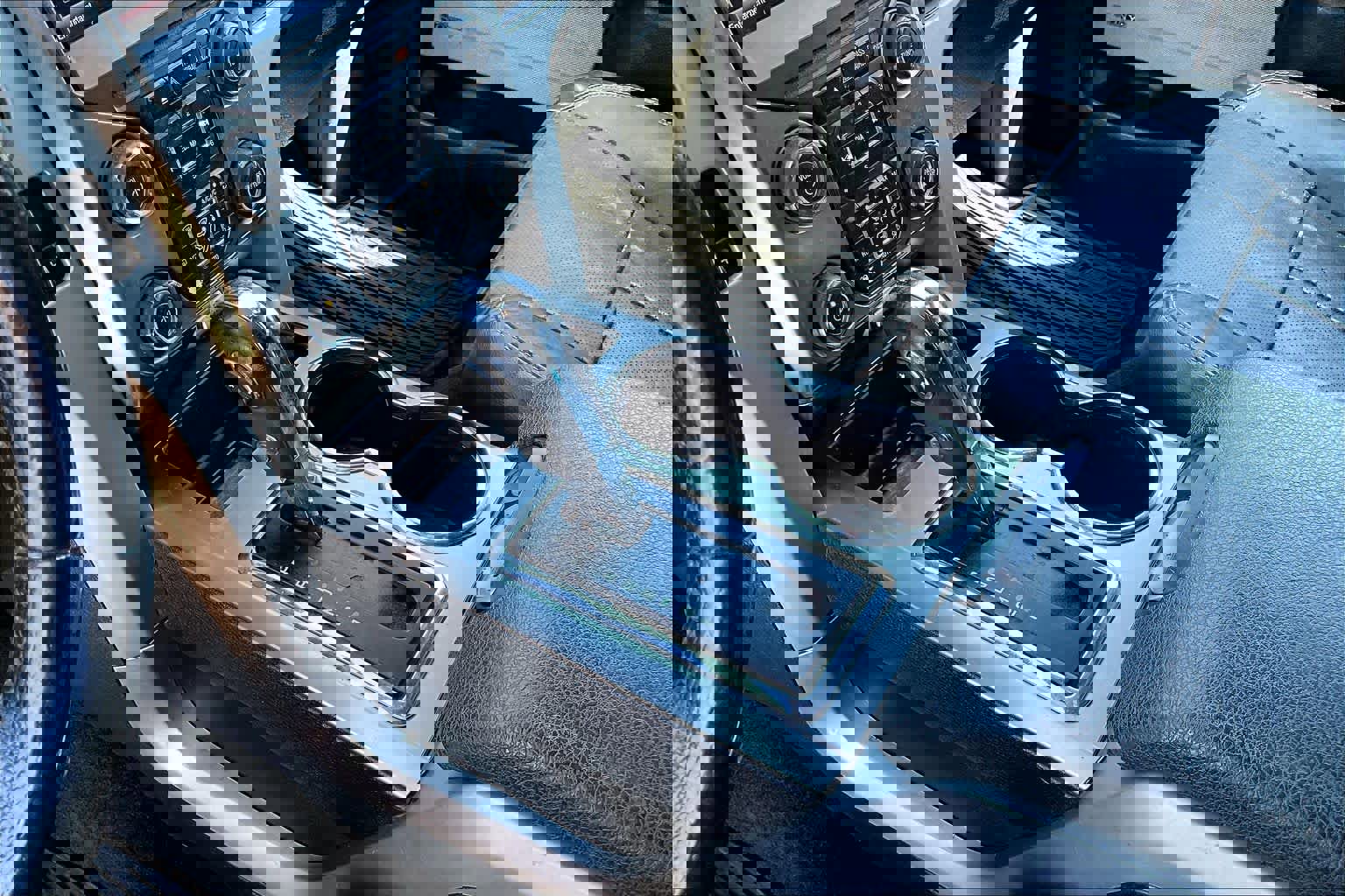 Used 2014 Ford F150 FX4 w/ Equipment Group 402A Luxury image 17