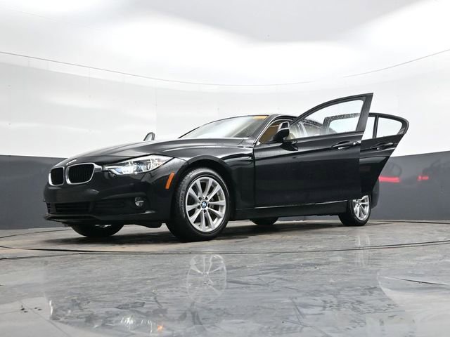 Used 2018 BMW 320i Sedan image 46