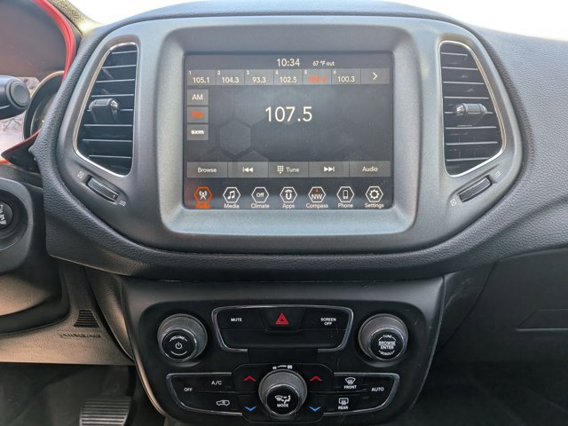 Used 2020 Jeep Compass Trailhawk image 15