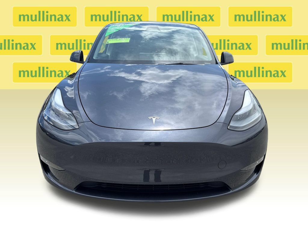 Used 2025 Tesla Model Y Long Range AWD/4WD image 10