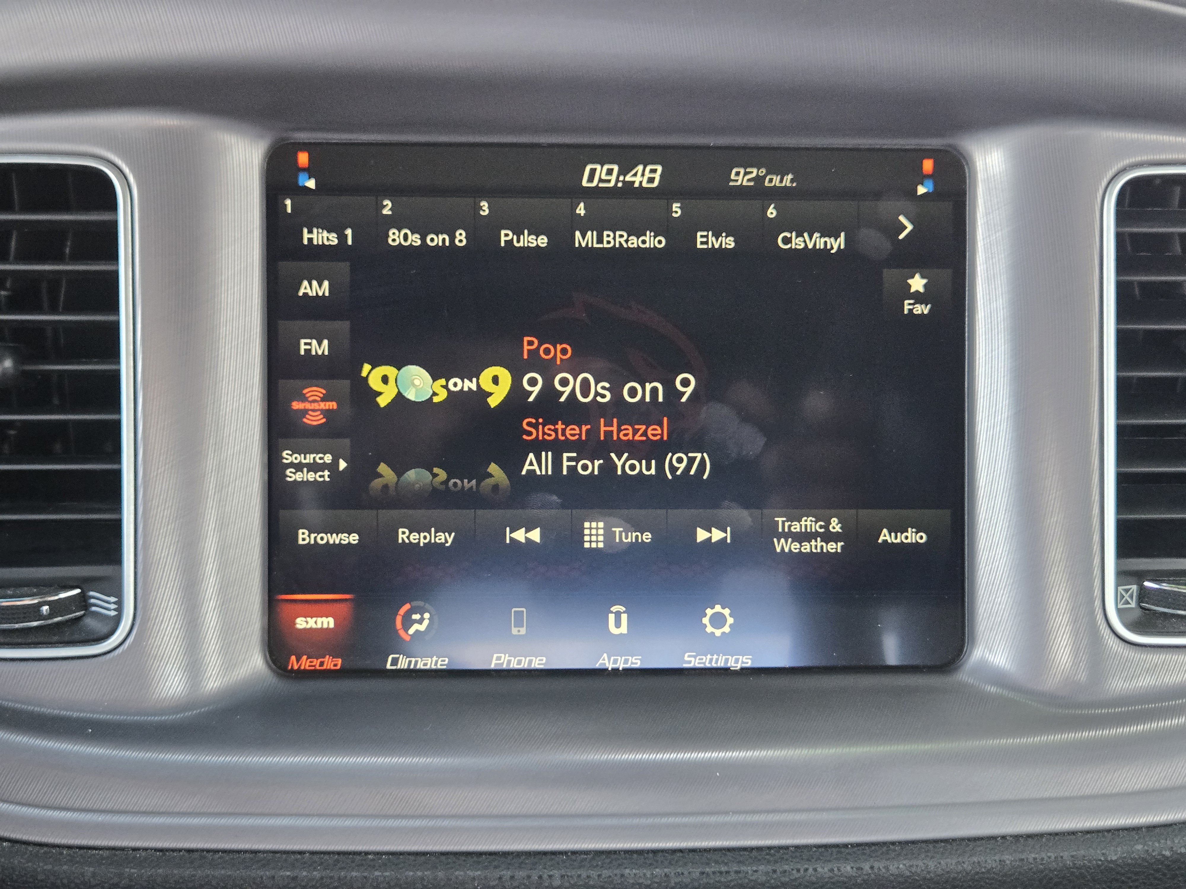 Used 2023 Dodge Charger SXT RWD image 18